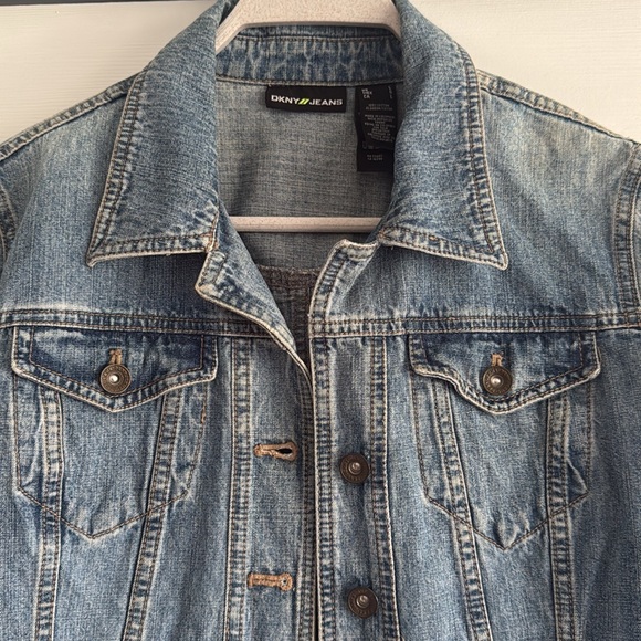 DKNY Jeans Denim Jacket - Size Large - Picture 2 of 15